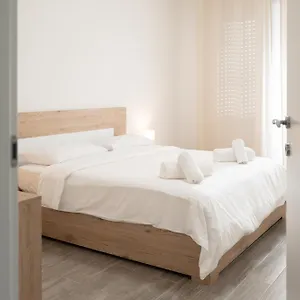 10min Rhofiera & Sansiro - 5min Metro - Ac - Freeparking Milano